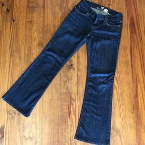 !iT Jeans - Wide Leg / Semi Flare